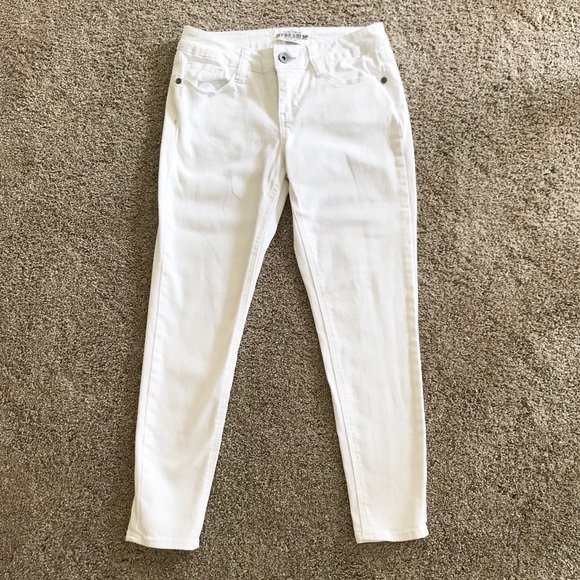 Hydraulic Pants - NYC Hydraulic Denim White Capris